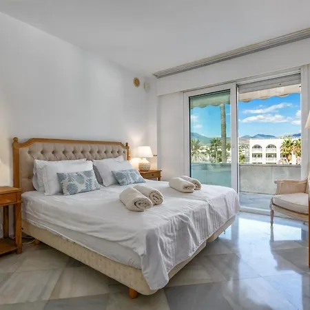 Puerto Banus Beachfront Private Pool *