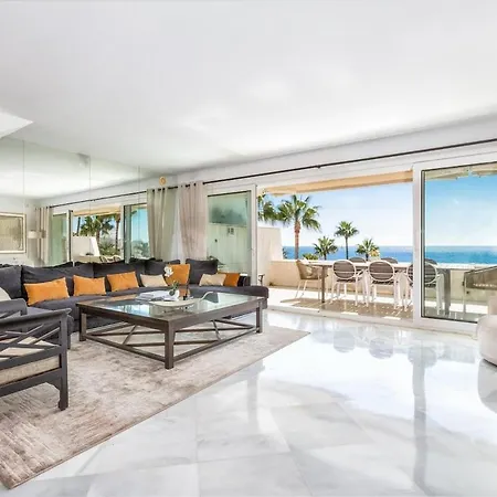 Puerto Banus Beachfront Private Pool * Marbella
