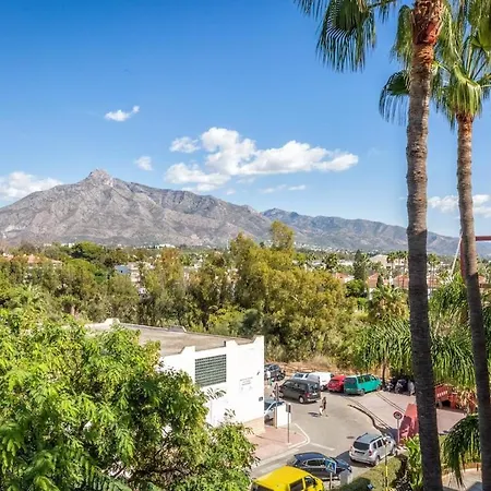 Puerto Banus Beachfront Private Pool Apartment