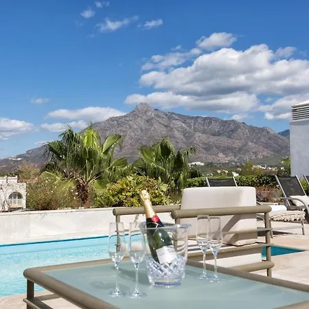 Puerto Banus Beachfront Private Pool