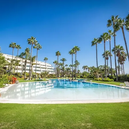 Puerto Banus Beachfront Private Pool