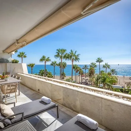 Puerto Banus Beachfront Private Pool Apartment Marbella