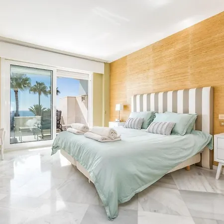 Puerto Banus Beachfront Private Pool